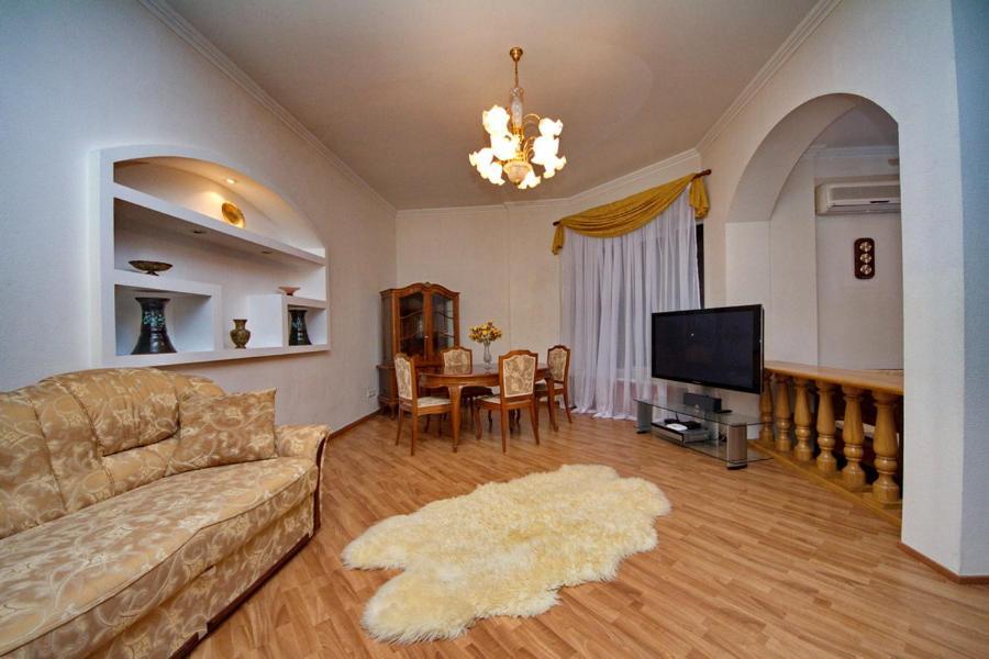 Apartments On Besarabka Kiev Exteriör bild